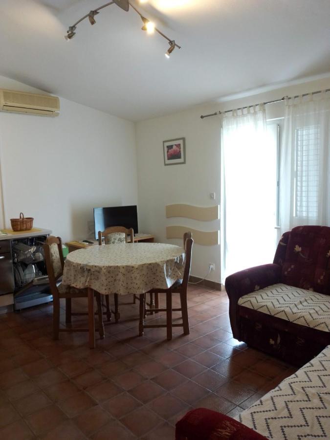 Apartmani Gracela โวดีเซ ภายนอก รูปภาพ