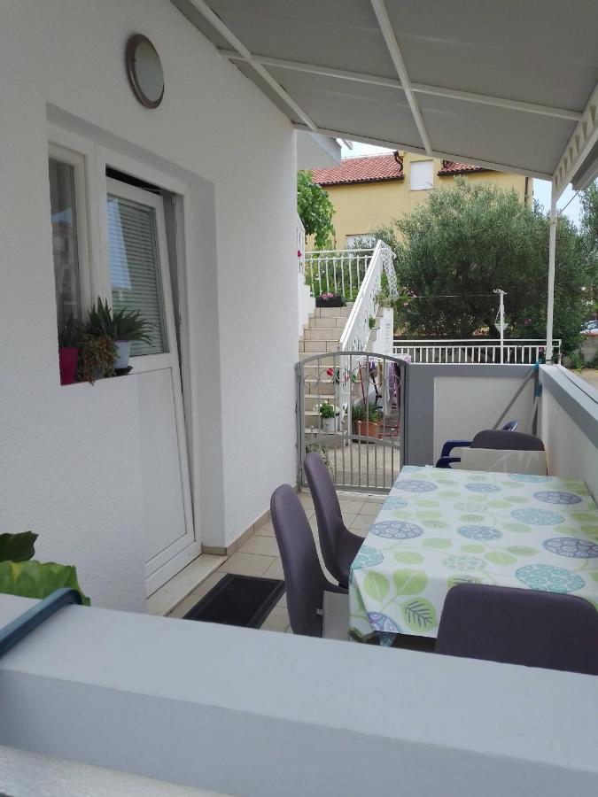 Apartmani Gracela โวดีเซ ภายนอก รูปภาพ
