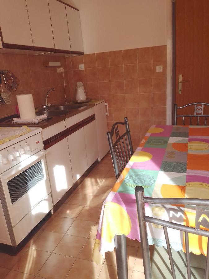 Apartmani Gracela โวดีเซ ภายนอก รูปภาพ